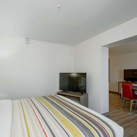 Country Inn & Suites By Radisson, New Orleans I-10 East, La ภายนอก รูปภาพ