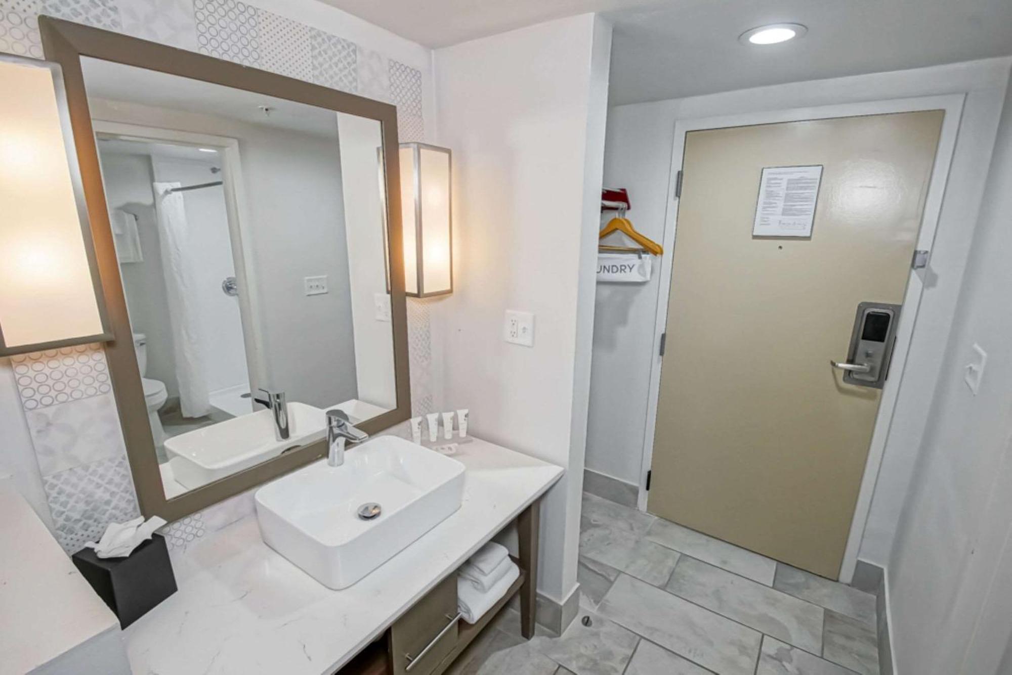 Country Inn & Suites By Radisson, New Orleans I-10 East, La ภายนอก รูปภาพ