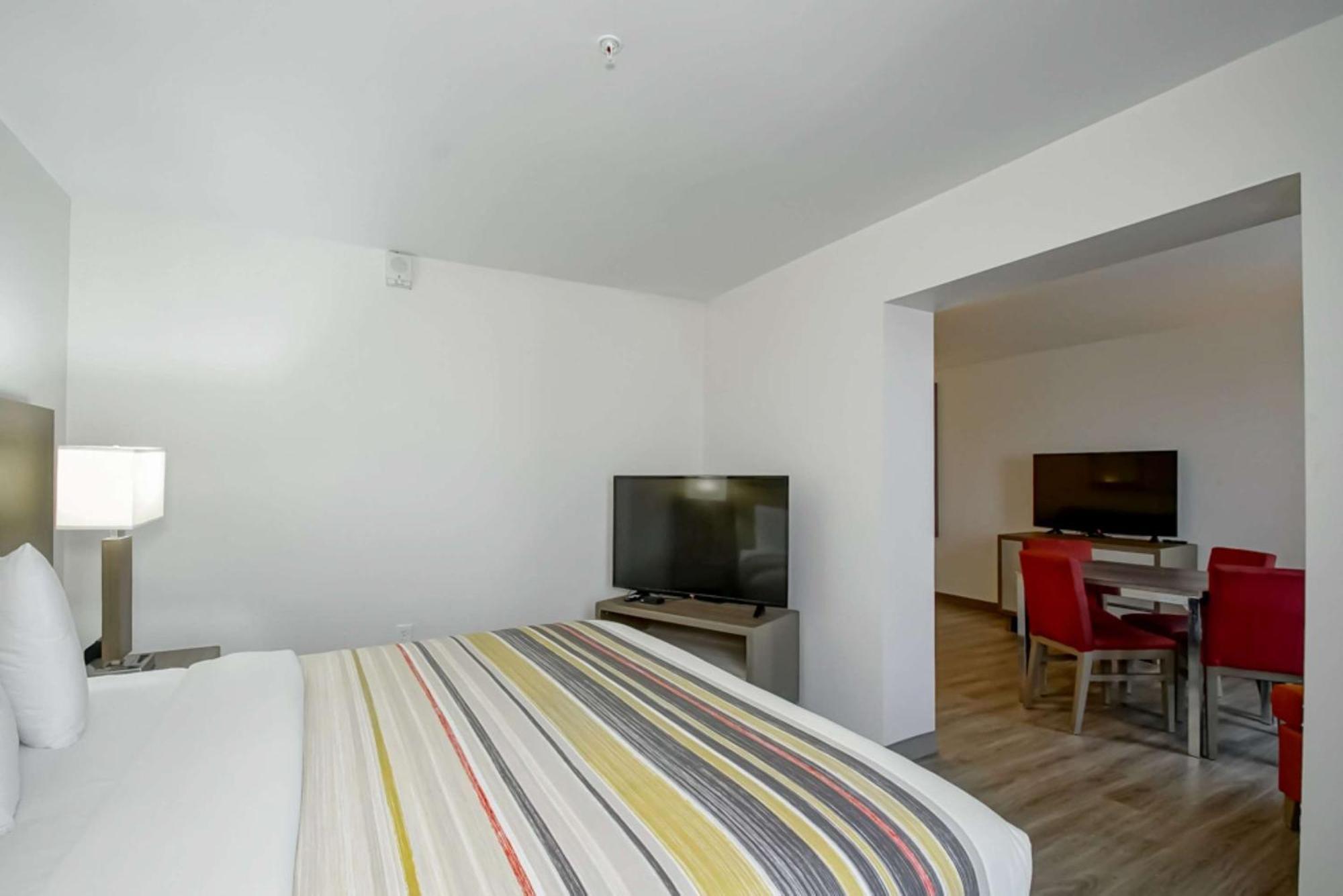 Country Inn & Suites By Radisson, New Orleans I-10 East, La ภายนอก รูปภาพ